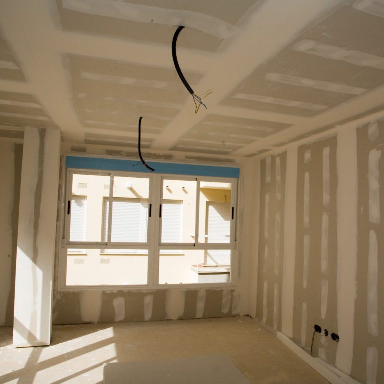 Tabique de pladur instalado en vivienda de Castellón